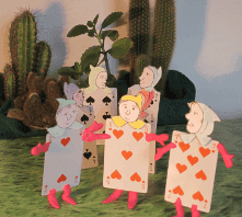 Les cartes du jeu famille Alice au pays des merveilles