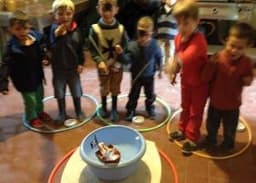 Les enfants relèvent le défi du pirate Carambole